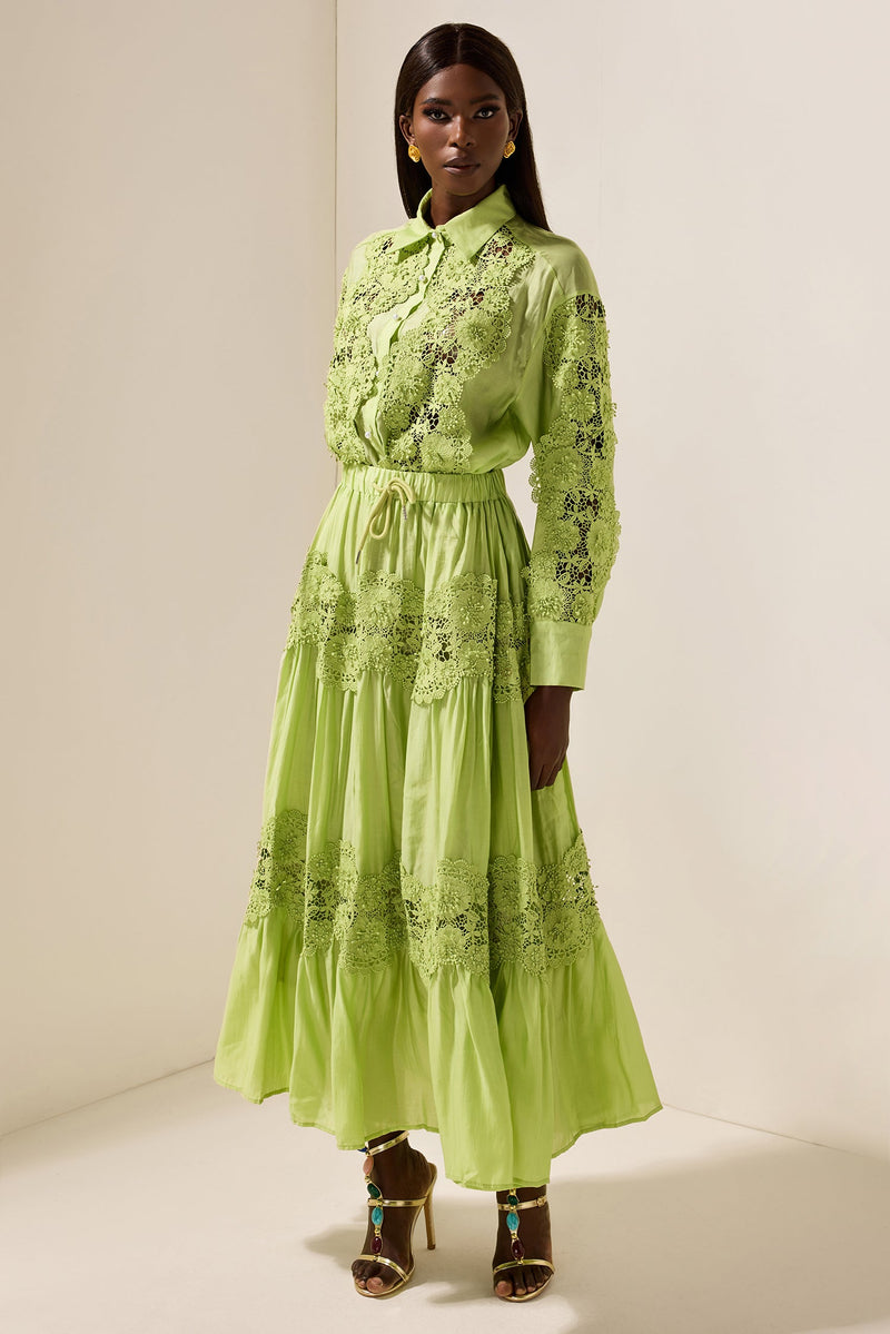 Classic Vintage & Enduringly Stylish Top