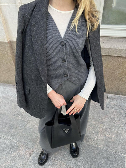 Classic Vintage & Enduringly Stylish Cardigan