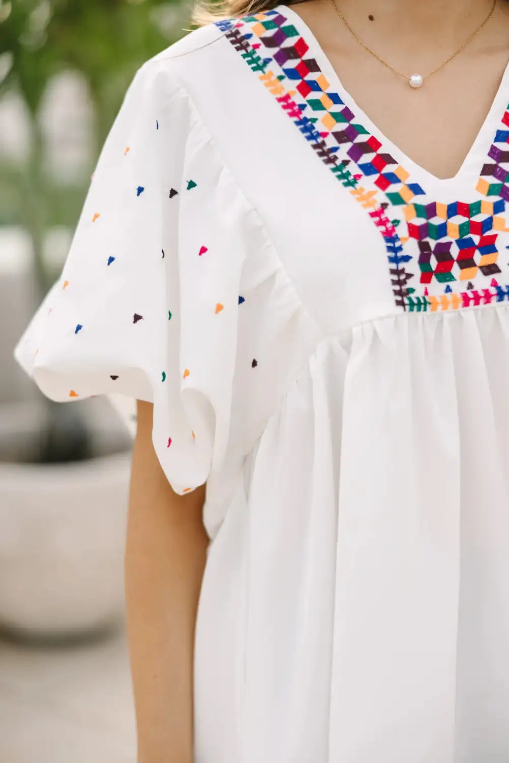 Classic Vintage & Enduringly Stylish Blouse