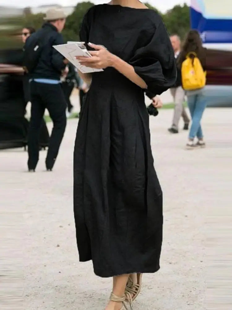 Sophisticated Dress with a Clean Classic Look