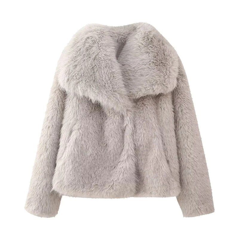 Classic Vintage Coat with a Flattering Fit