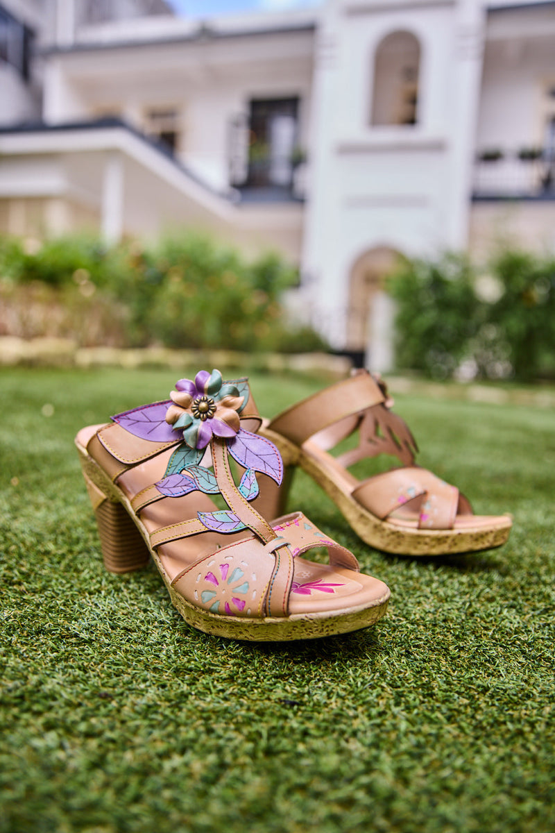 Classic Vintage & Enduringly Stylish Sandals