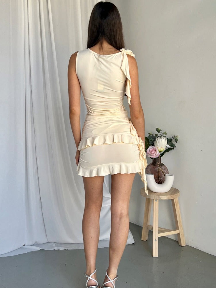 Polished Top with an Effortless Classic Look