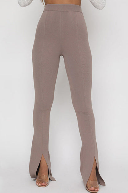 Beautifully Finished Pants in a Timeless Design