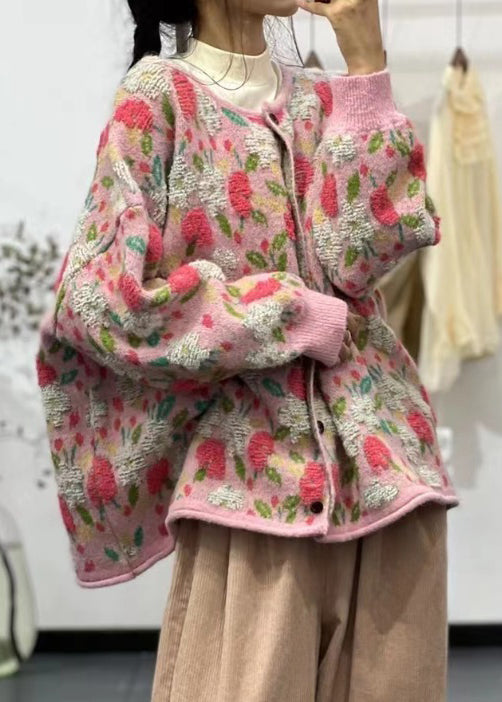 Well Tailored Cardigan with a Graceful Silhouette