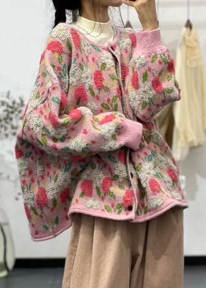 Well Tailored Cardigan with a Graceful Silhouette