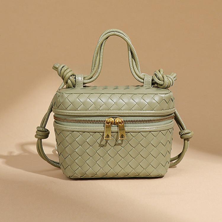Elegantly Styled Bag for Everyday Wear