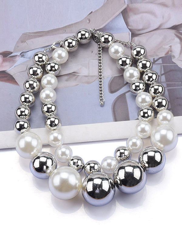 Gracefully Styled Garment for Any Occasion