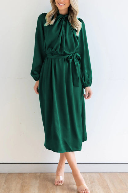 Beautifully Crafted Dress in a Classic Style