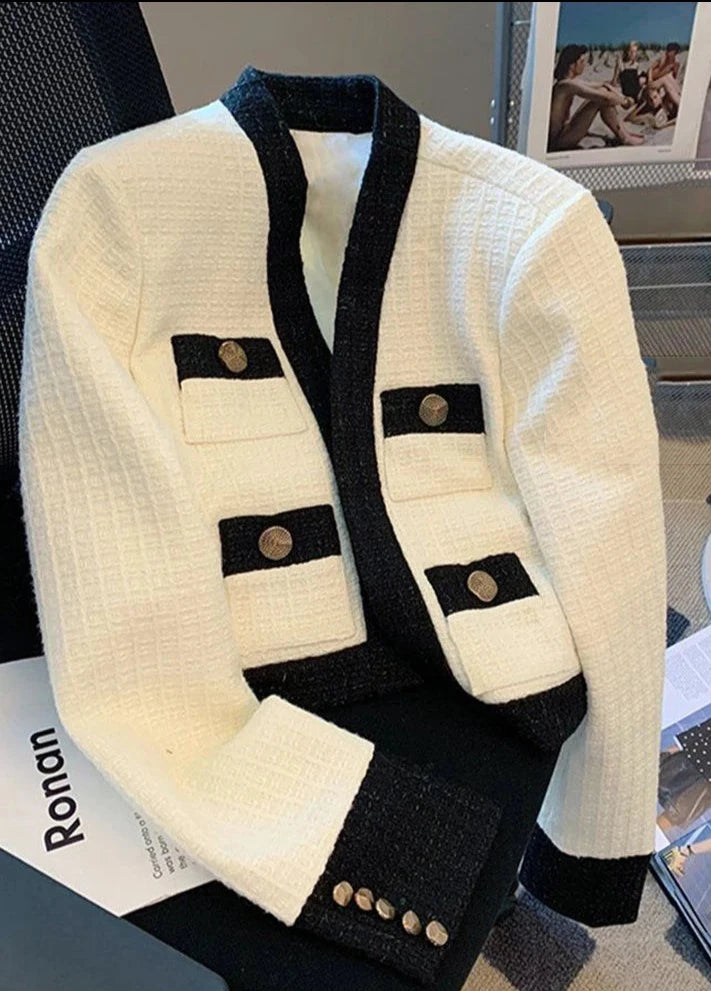 Polished Jacket with an Effortless Classic Look