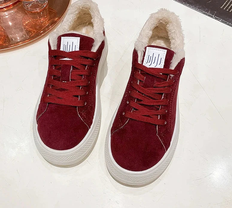 Classic Vintage Shoes with a Flattering Fit