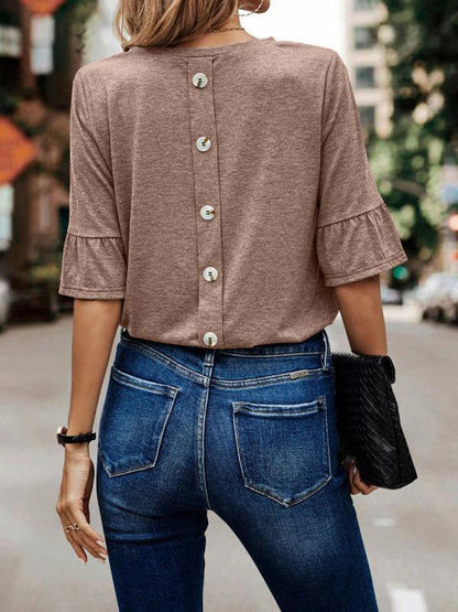 Classic Vintage T-Shirt with a Flattering Fit