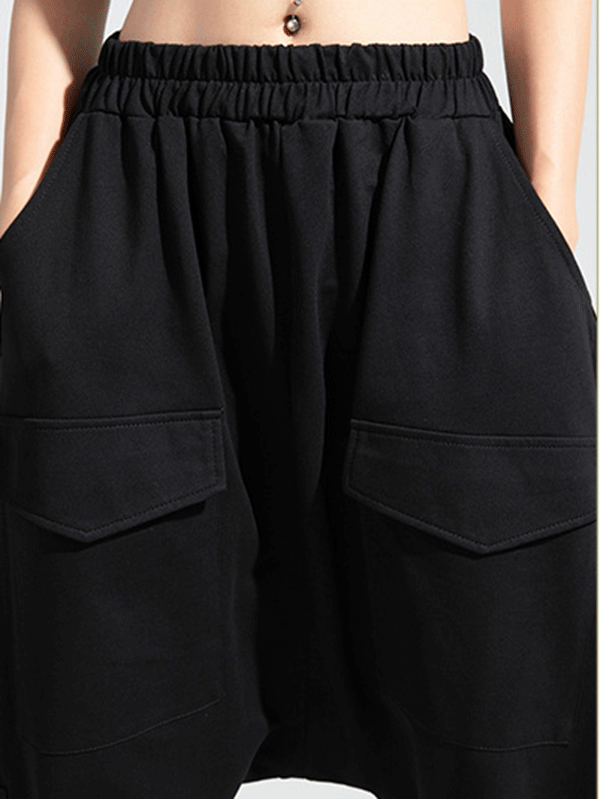 Classic Vintage Pants with a Flattering Fit