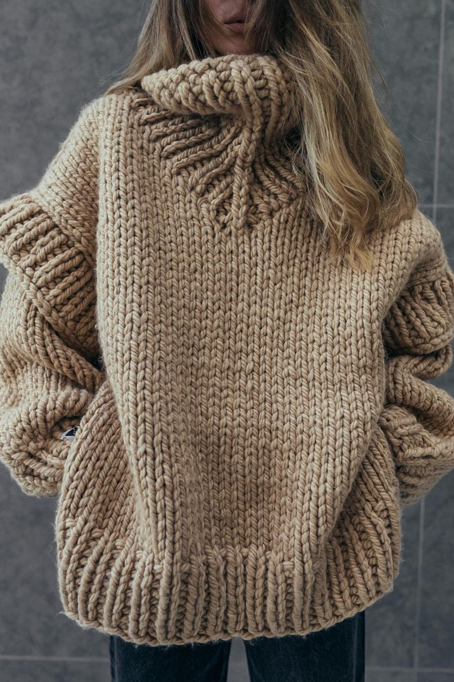 Classic Vintage Sweater with a Flattering Fit