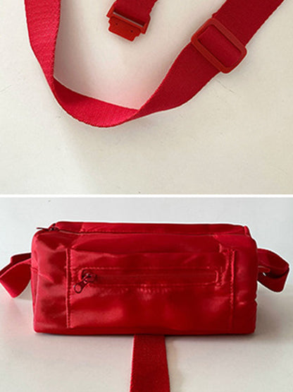 A Vintage Style Bag with Delicate Timeless Details