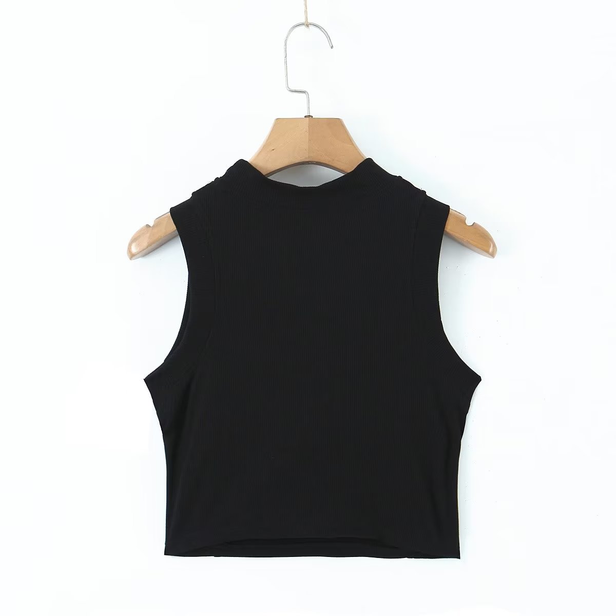 Sophisticated Garment with a Clean Classic Look