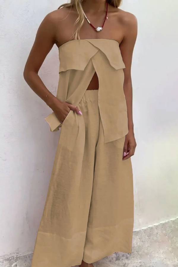 A Vintage Style Pants with Delicate Timeless Details