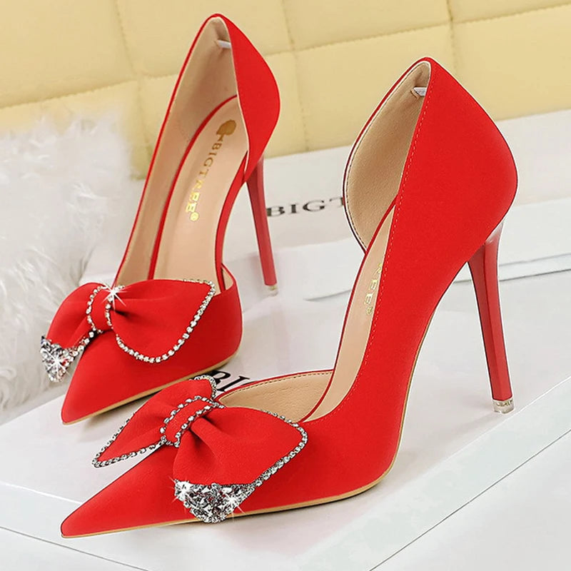 Sophisticated Heels with a Clean Classic Look