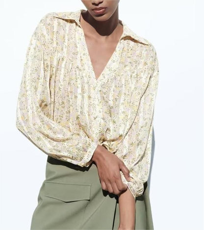 Elegantly Styled Shirt for Everyday Wear