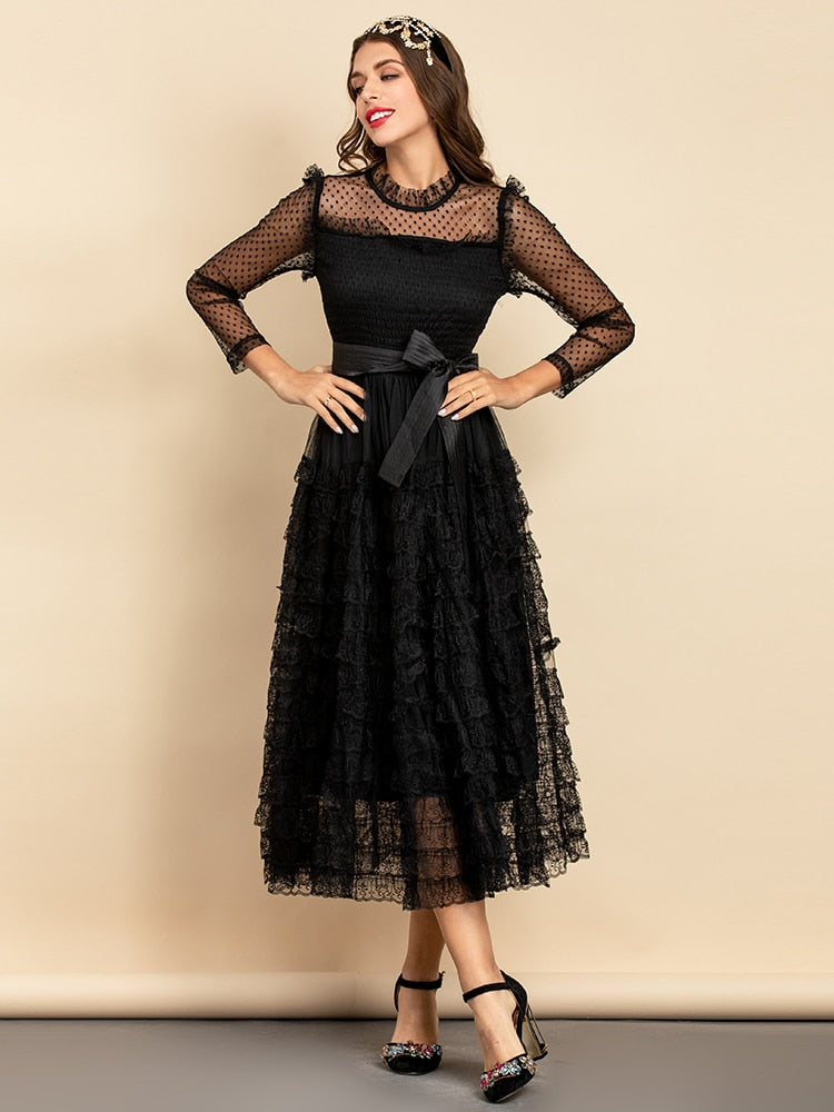 Effortlessly Elegant Dress with a Timeless Design