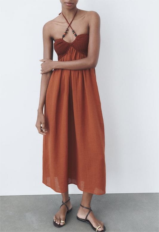 Sophisticated Dress with a Clean Classic Look