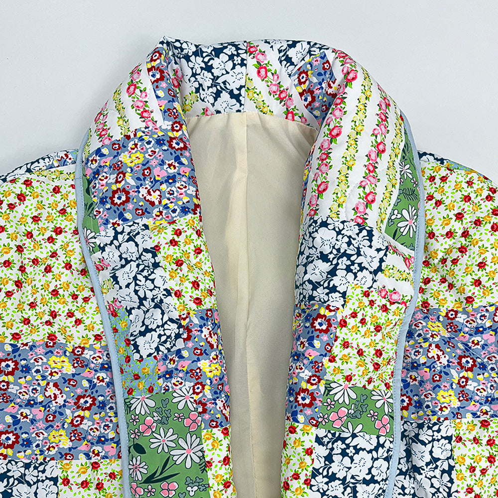 Effortlessly Elegant Jacket with a Timeless Design
