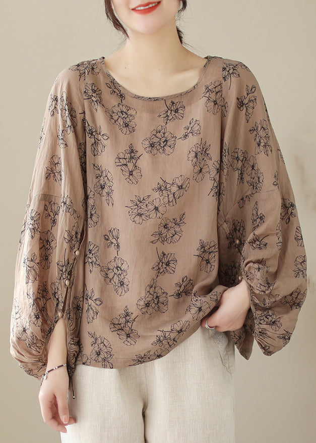 Classic Vintage Shirt with a Flattering Fit