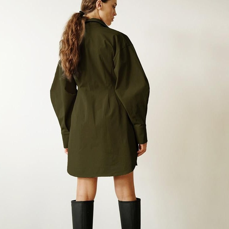 Polished Dress with an Effortless Classic Look