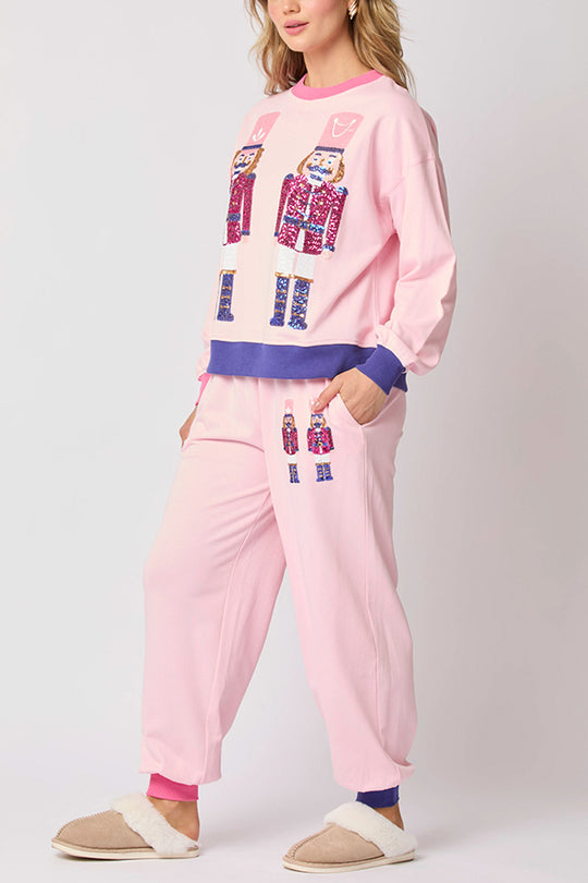 Effortlessly Elegant Pants with a Timeless Design