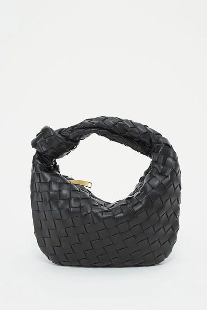 Classic Vintage Bag with a Flattering Fit