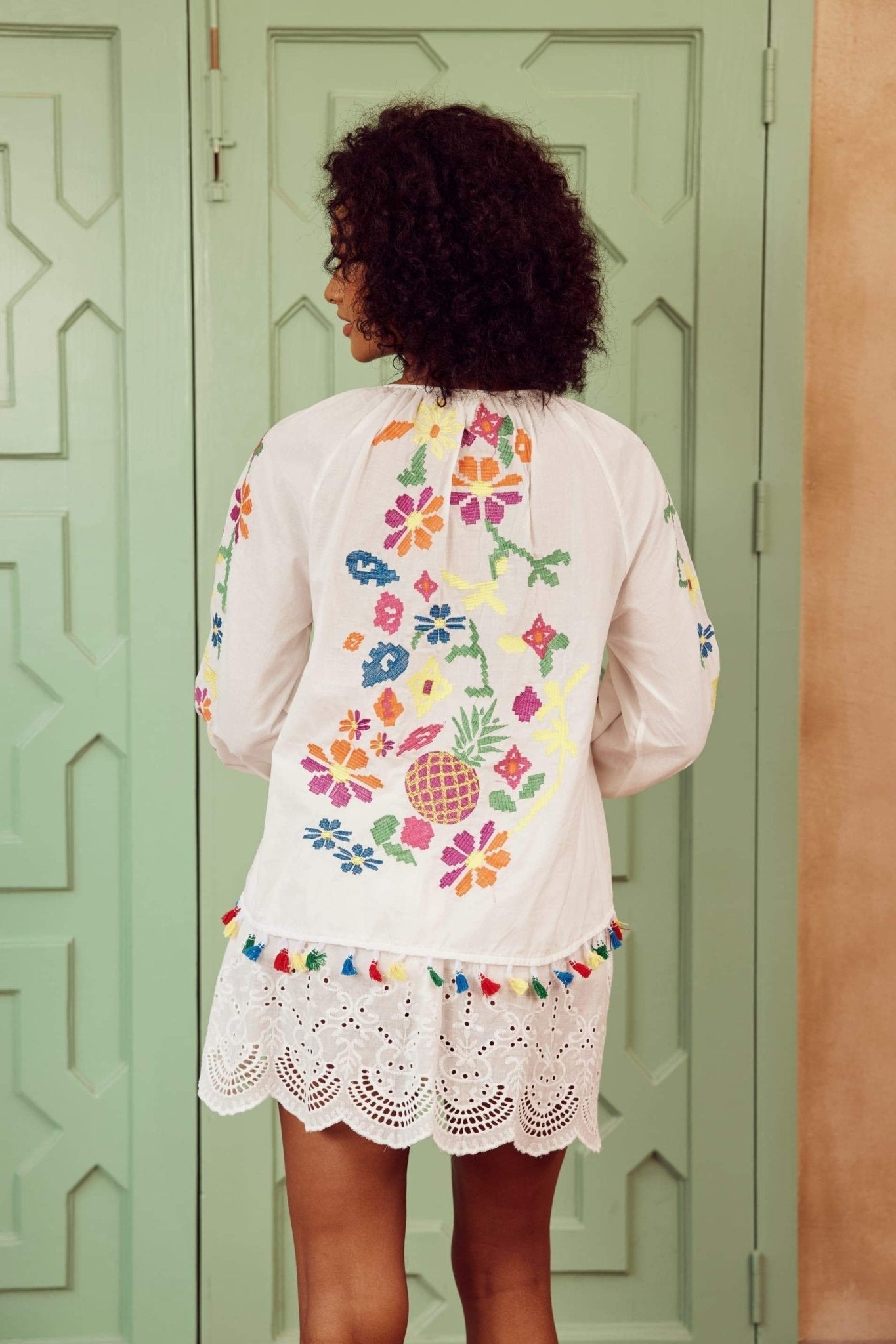 Elegantly Styled Blouse for Everyday Wear