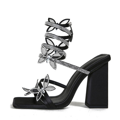 A Vintage Style Heels with Delicate Timeless Details