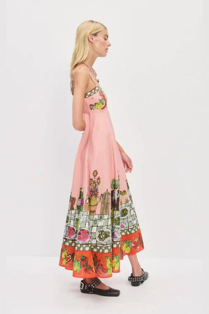 Beautifully Crafted Dress in a Classic Style