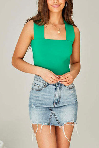 Beautifully Finished Top in a Timeless Design