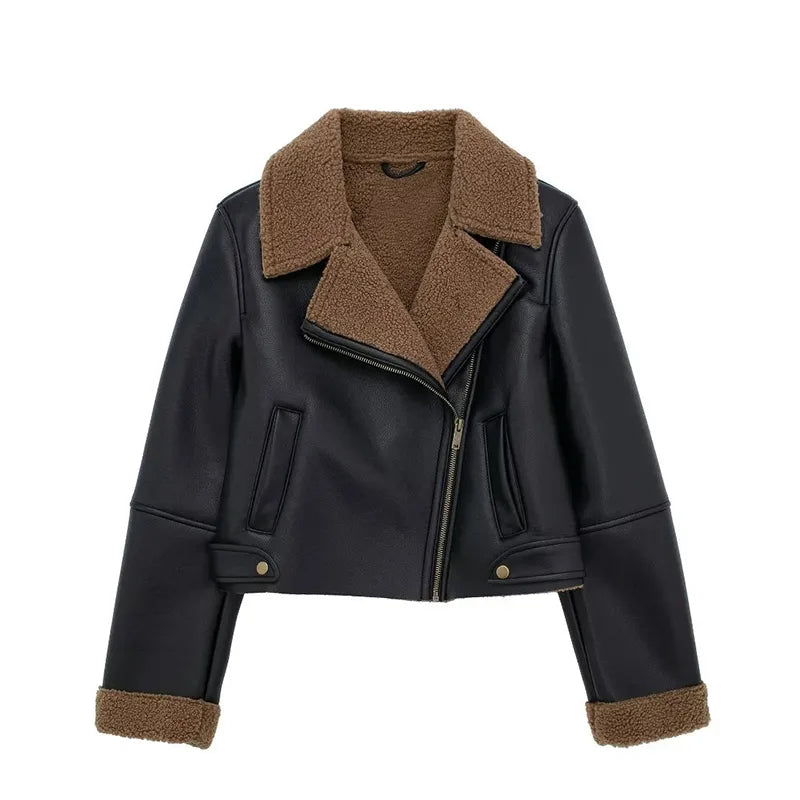 Effortlessly Elegant Jacket with a Timeless Design