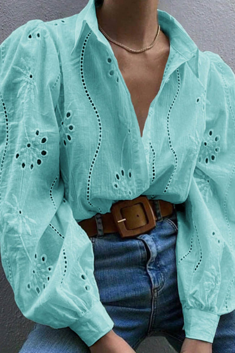 Classic Vintage & Enduringly Stylish Blouse