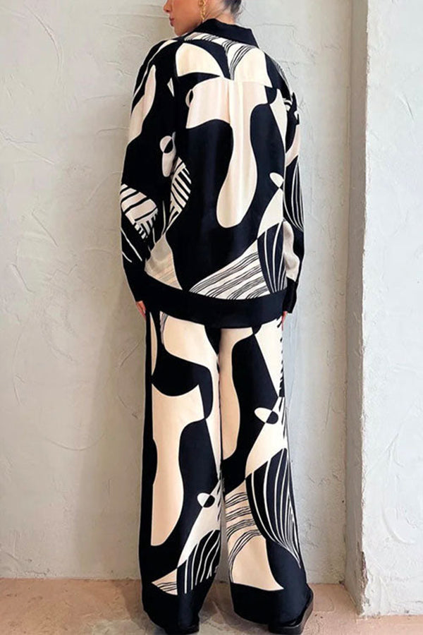 Well Tailored Blouse with a Graceful Silhouette