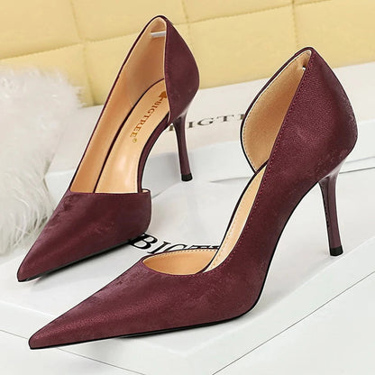 Elegantly Styled Heels for Everyday Wear