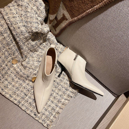 Elegantly Styled Boots for Everyday Wear