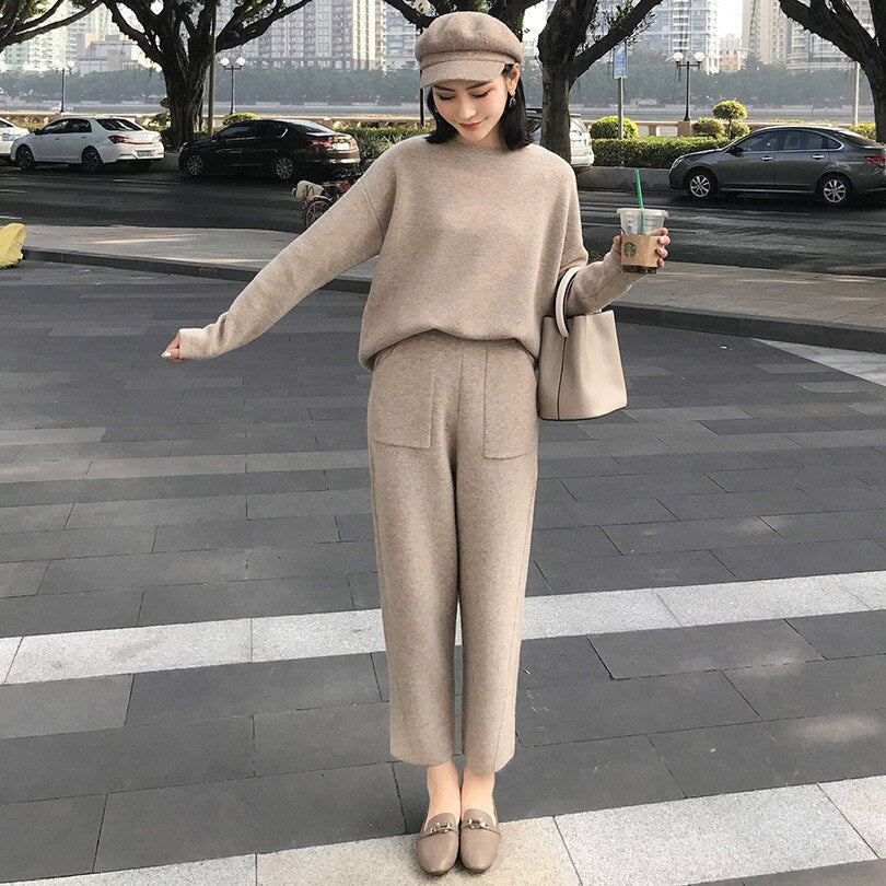 Beautifully Finished Sweater in a Timeless Design