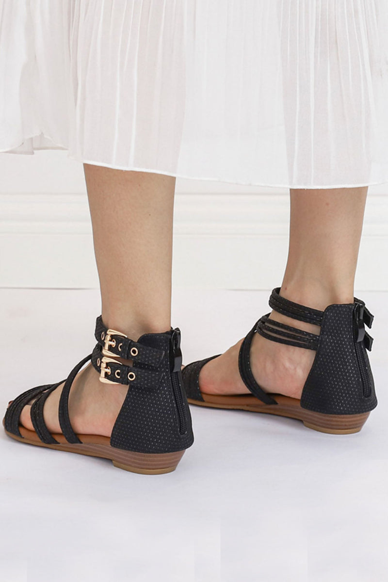 Beautifully Crafted Sandals in a Classic Style