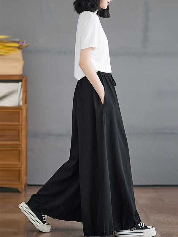 Classic Vintage Pants with a Flattering Fit