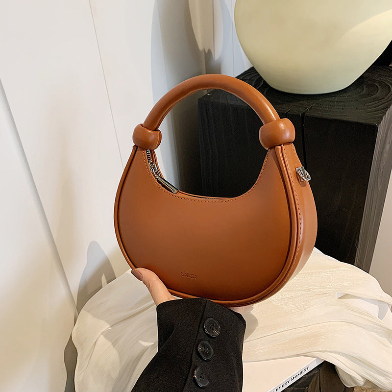 Effortlessly Elegant Bag with a Timeless Design