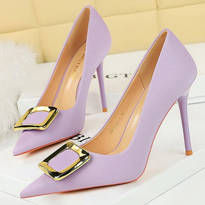 Beautifully Finished Heels in a Timeless Design