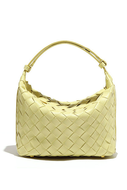 Well Tailored Bag with a Graceful Silhouette
