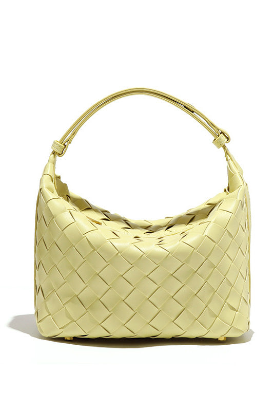 Well Tailored Bag with a Graceful Silhouette