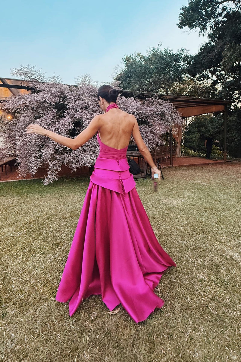 Gracefully Styled Garment for Any Occasion