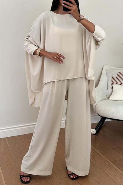 Gracefully Styled Garment for Any Occasion