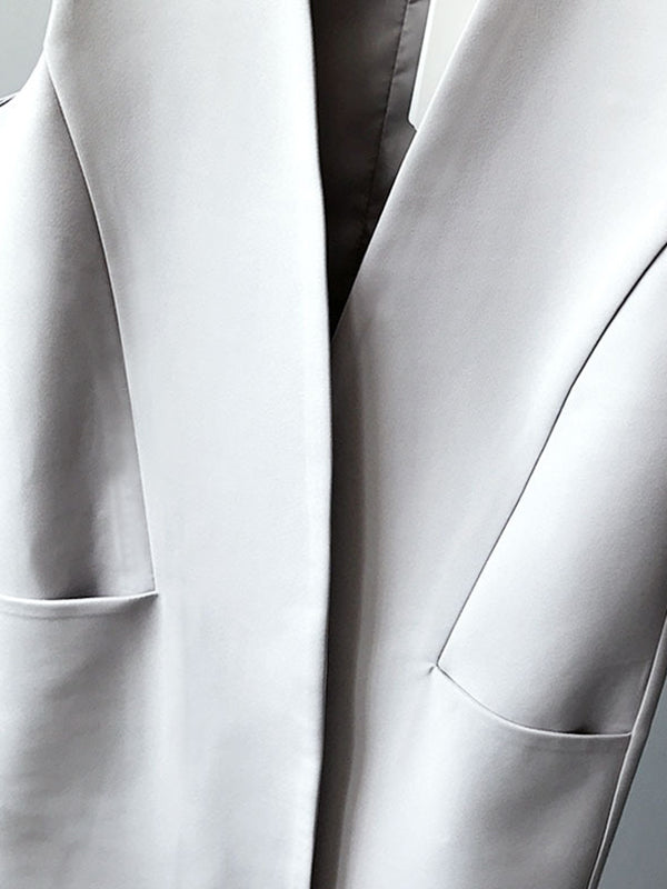 Effortlessly Elegant Garment with a Timeless Design