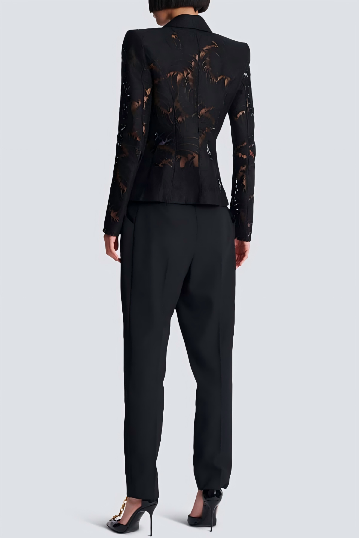 Beautifully Finished Garment in a Timeless Design